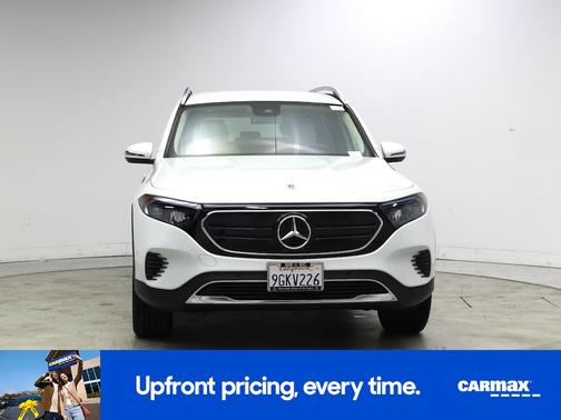 White 2023 Mercedes-Benz EQB 300