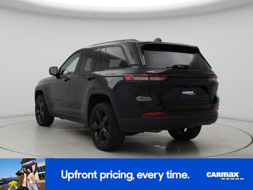 2022 Jeep Grand Cherokee Altitude