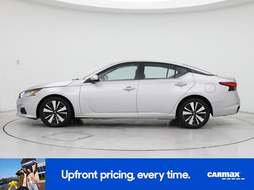 2022 Nissan Altima SV