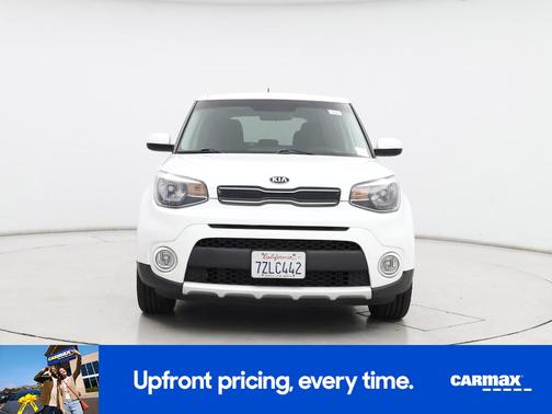 White 2018 Kia Soul +