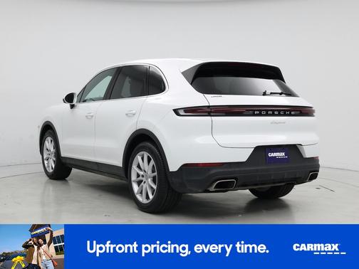 White 2024 Porsche Cayenne