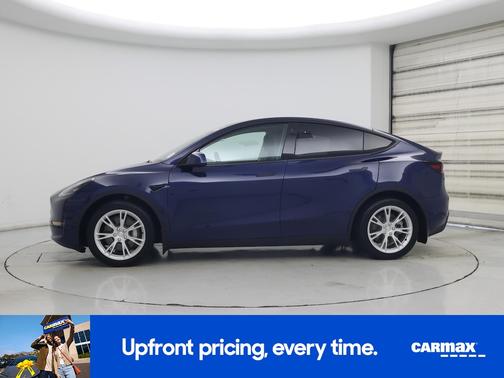 Blue 2022 Tesla Model Y Long Range