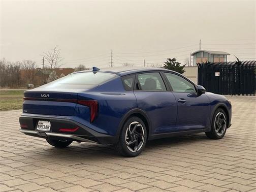 2025 Kia K4 EX