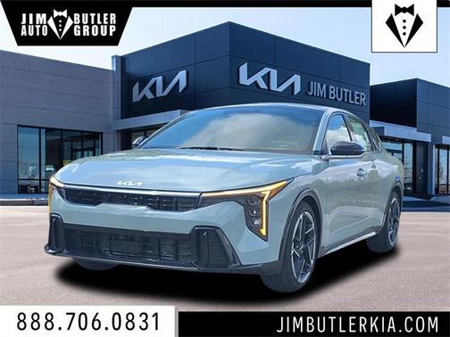 2025 Kia K4 GT-Line