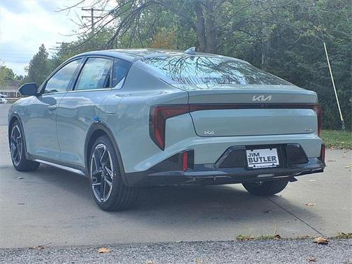 2025 Kia K4 GT-Line