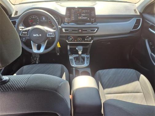 2023 Kia Seltos LX