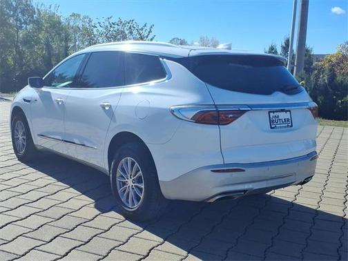 2022 Buick Enclave FWD Essence