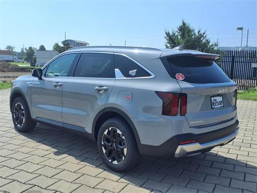 2025 Kia Sorento S