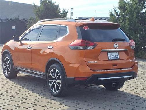 2017 Nissan Rogue SL