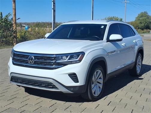 2022 Volkswagen Atlas Cross Sport 3.6L V6 SE w/Technology