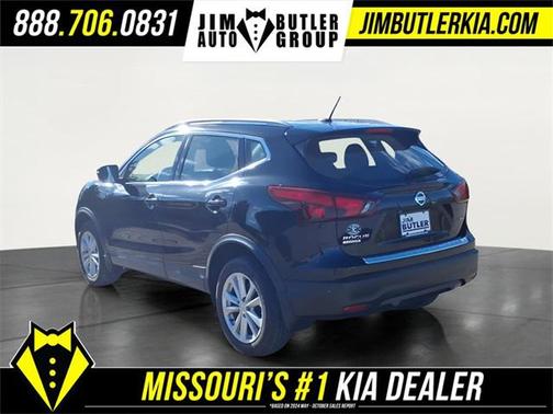 2018 Nissan Rogue Sport SV