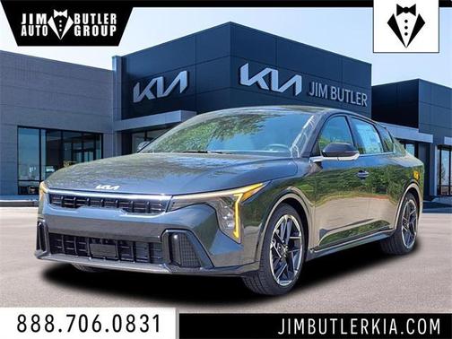 2025 Kia K4 GT-Line