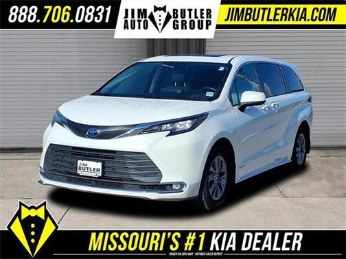 2021 Toyota Sienna XLE 7 Passenger