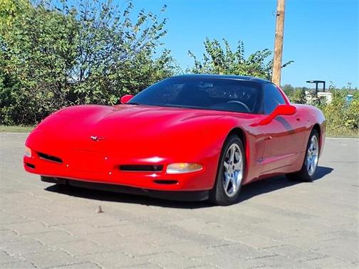 2001 Chevrolet Corvette Base