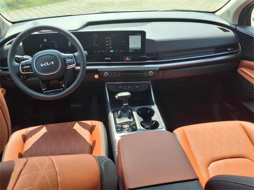 2025 Kia Carnival SX