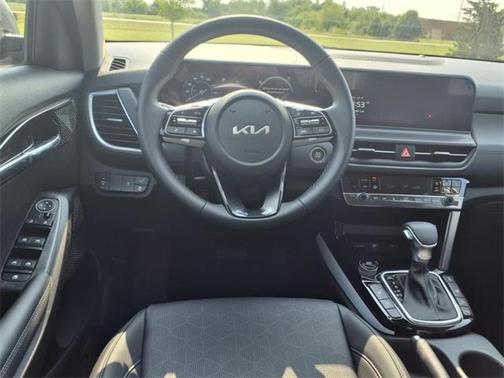 2025 Kia Seltos EX