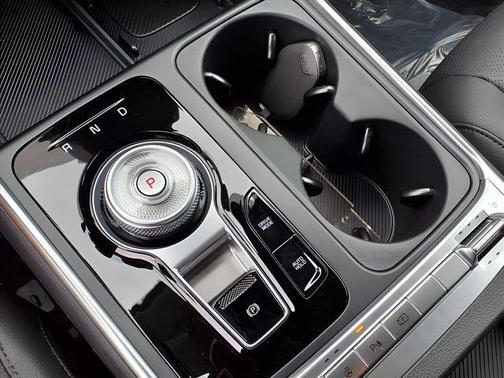 2025 Kia Carnival Hybrid SX Prestige