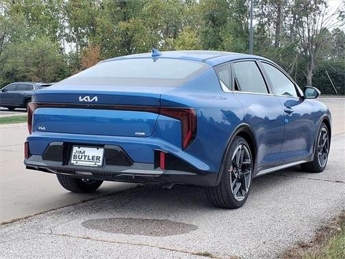 2025 Kia K4 GT-Line