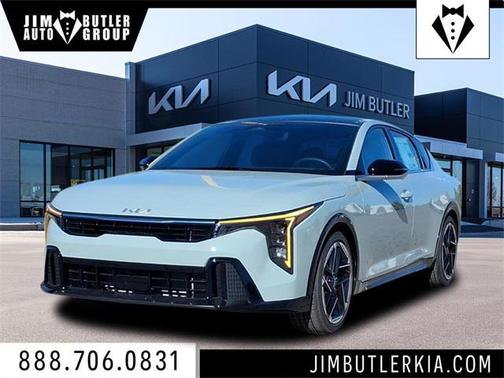 2025 Kia K4 GT-Line