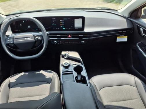 2025 Kia EV6 Light Long Range