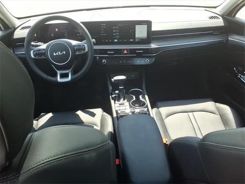 2026 Kia K5 EX