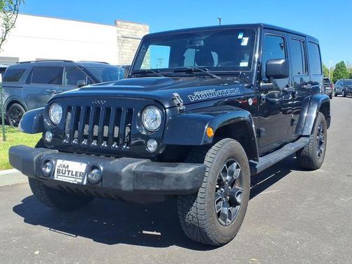 Black Clearcoat 2017 Jeep Wrangler Unlimited Sahara
