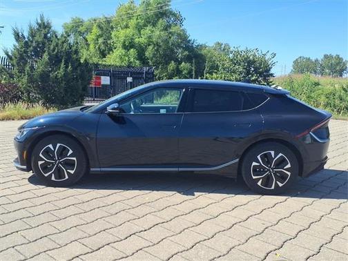 2023 Kia EV6 Wind
