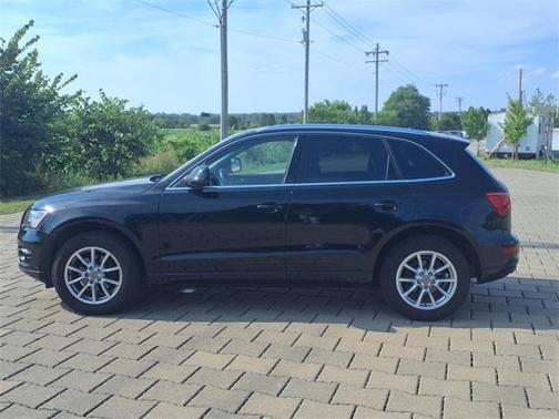 2011 Audi Q5 2.0T Premium