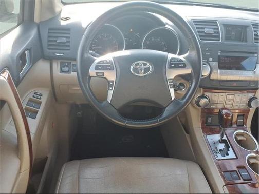 2011 Toyota Highlander Limited