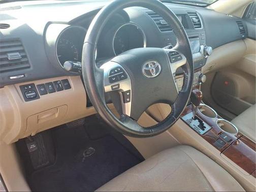 2011 Toyota Highlander Limited