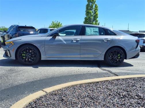 2025 Kia K5 GT