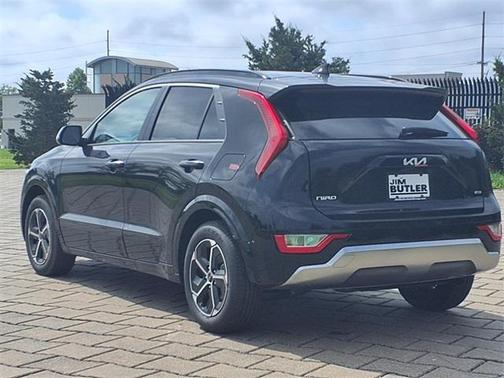 2025 Kia Niro SX