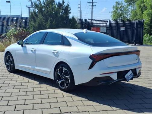 2025 Kia K5 GT-Line