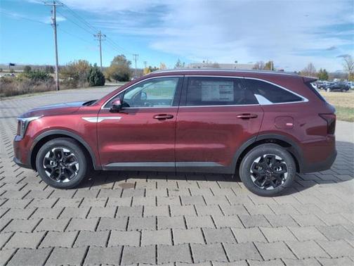2025 Kia Sorento S