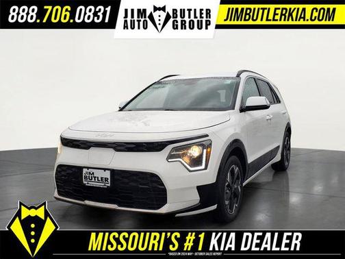 Snow White Pearl 2023 Kia Niro EV Wind