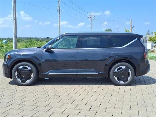 2026 Kia EV9 Land