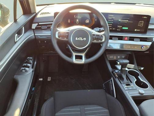 2026 Kia K5 LXS FWD