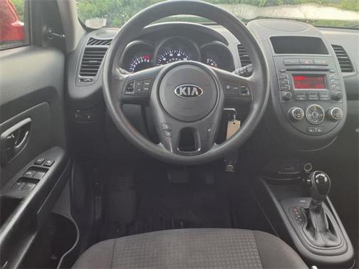 2013 Kia Soul Base