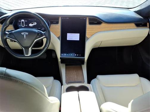 2020 Tesla Model S Long Range Plus