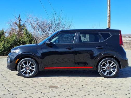 2021 Kia Soul GT-Line