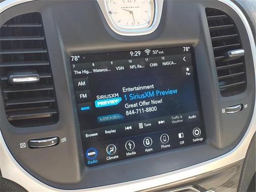 2019 Chrysler 300 Touring