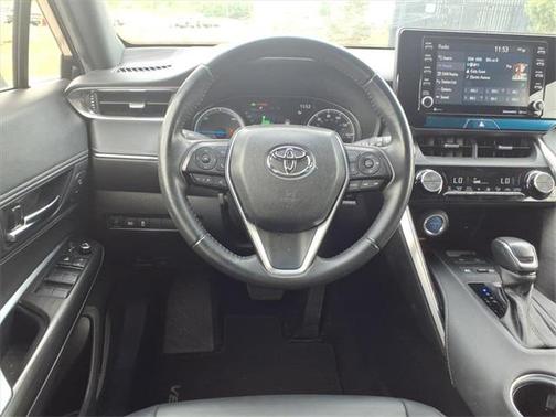 2022 Toyota Venza XLE