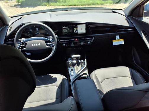 2025 Kia Niro EX