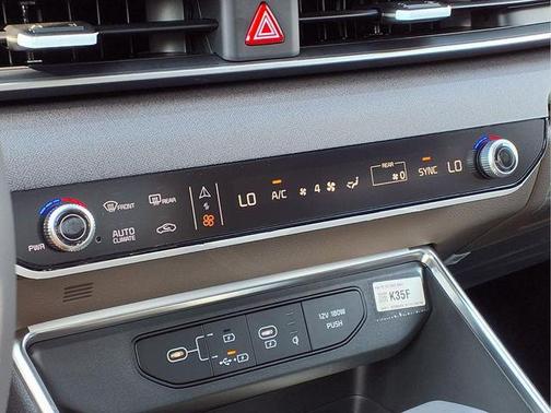 2026 Kia Carnival SX