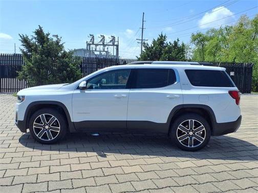 2023 GMC Acadia AWD SLT