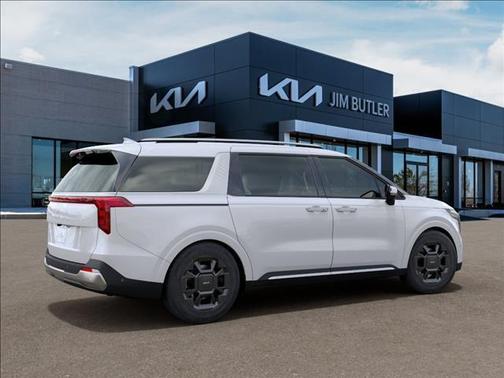 Snow White Pearl 2026 Kia Carnival SX