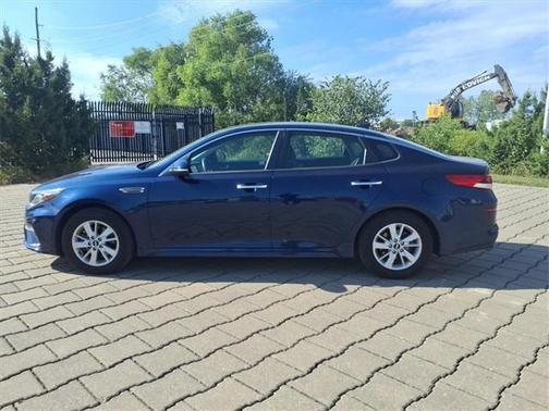 2019 Kia Optima LX