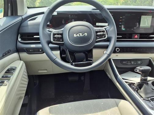 2025 Kia Carnival EX