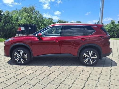 2025 Nissan Rogue SL