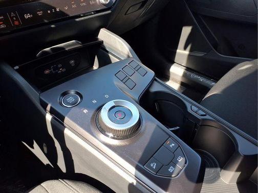 Fusion Black 2026 Kia Sportage Hybrid LX